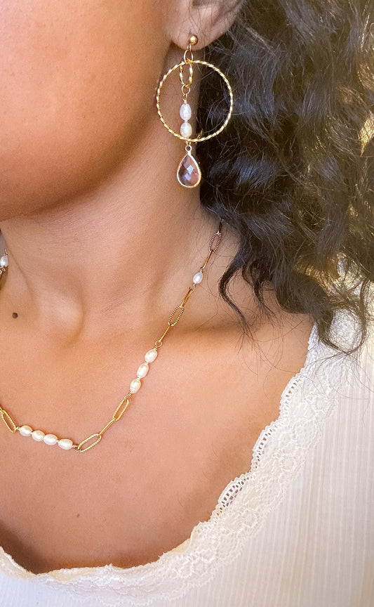 Iris Paperclip Pearl Necklace