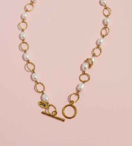 Noelle Chunky Pearl Necklace