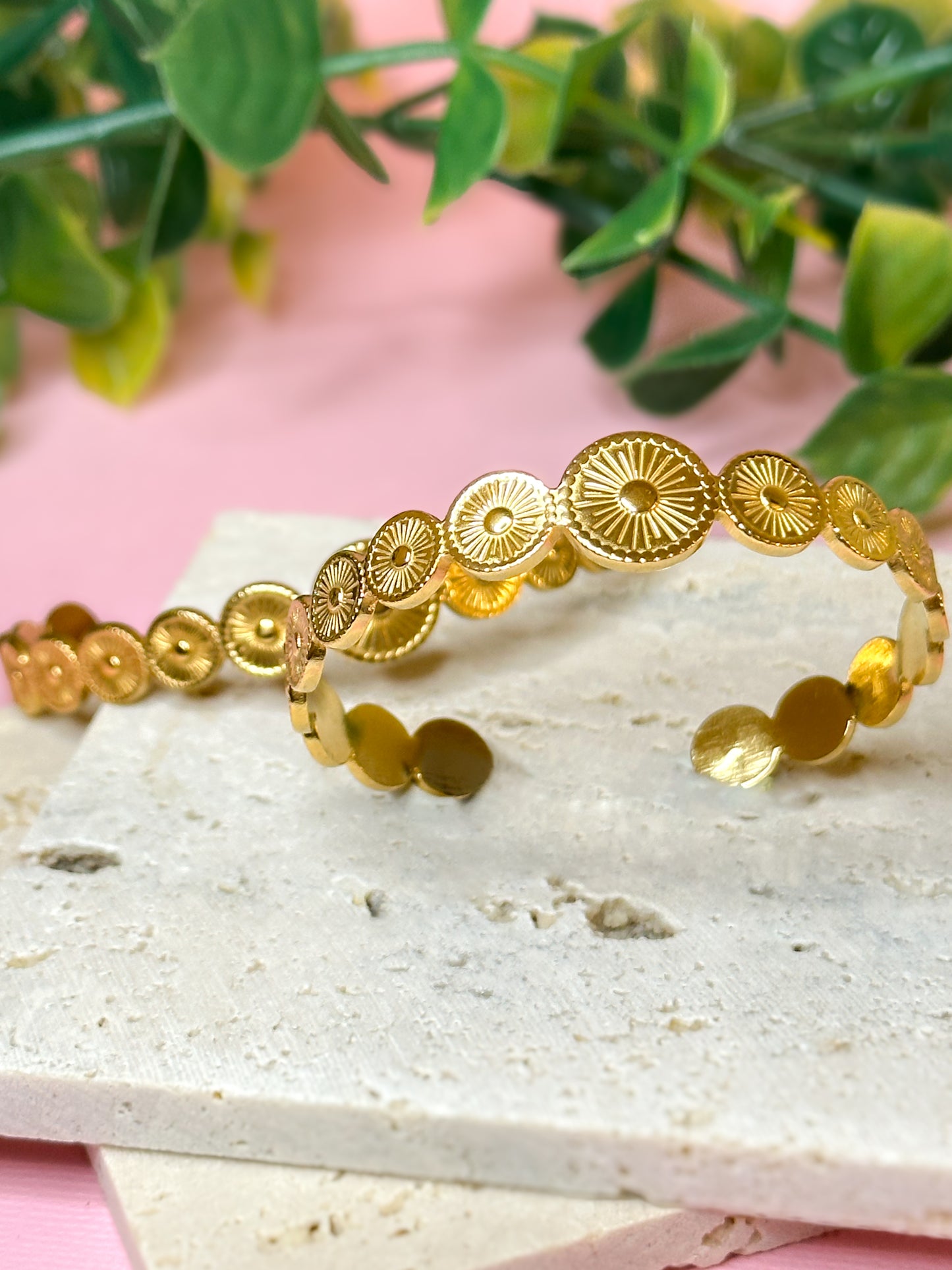 Nova Cuff Bracelet - Essential Paradise