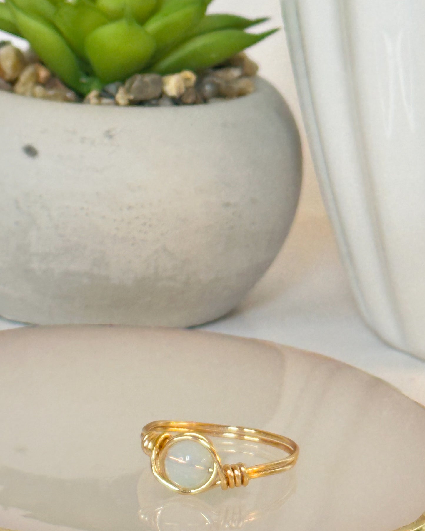 Single Gemstone Ring - Essential Paradise