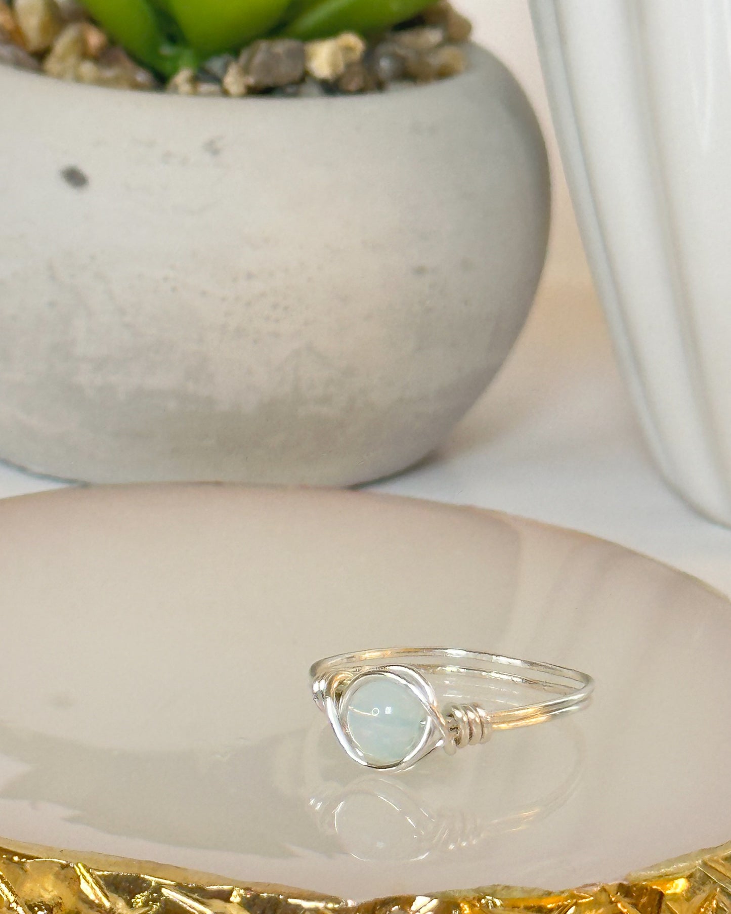 Single Gemstone Ring - Essential Paradise