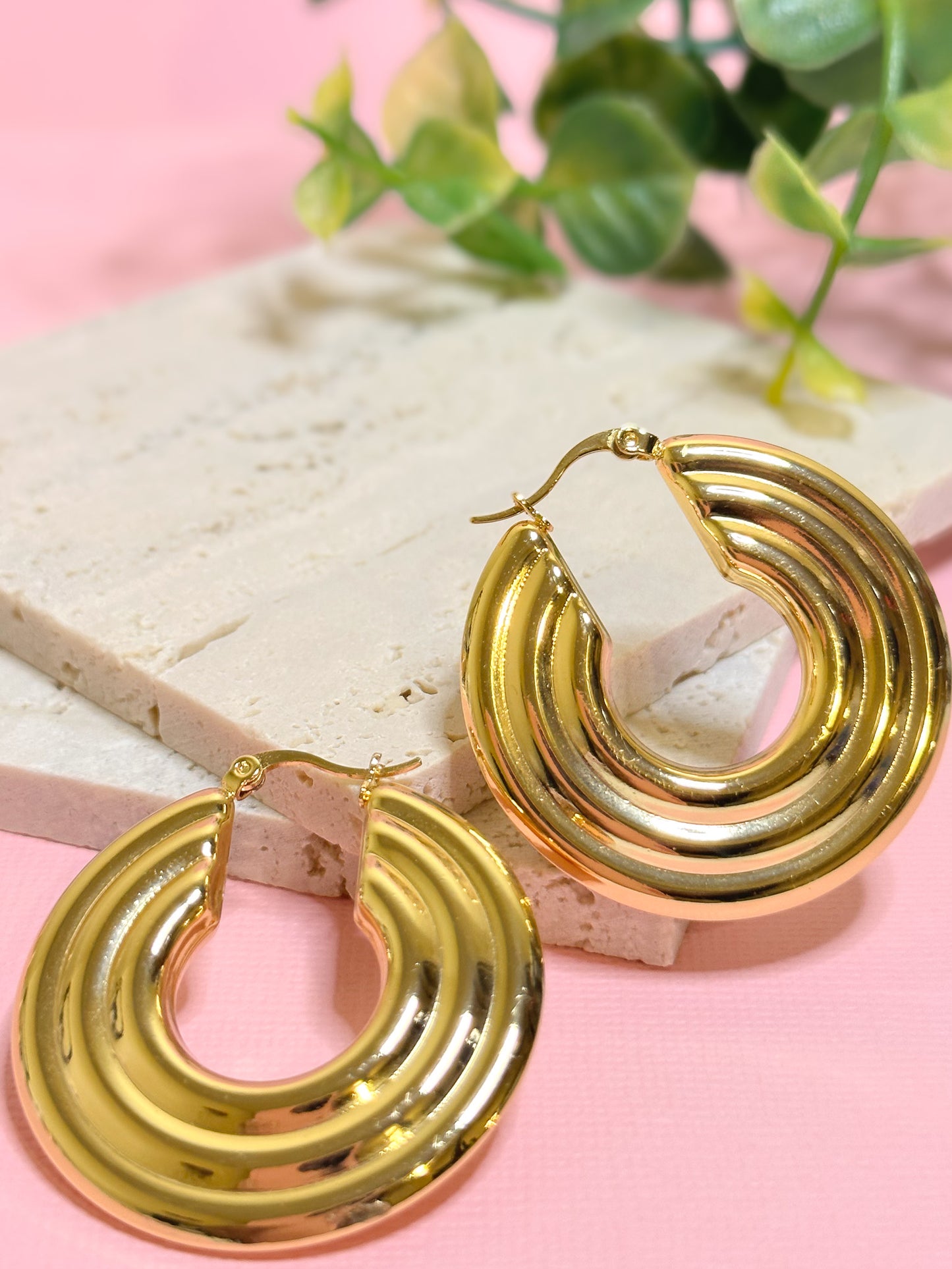 Giselle Embossed Hoop Earrings - Essential Paradise