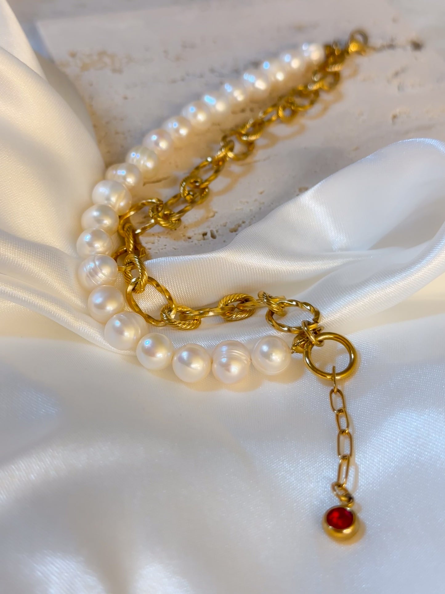 Amalie Double Layer Pearl Bracelet