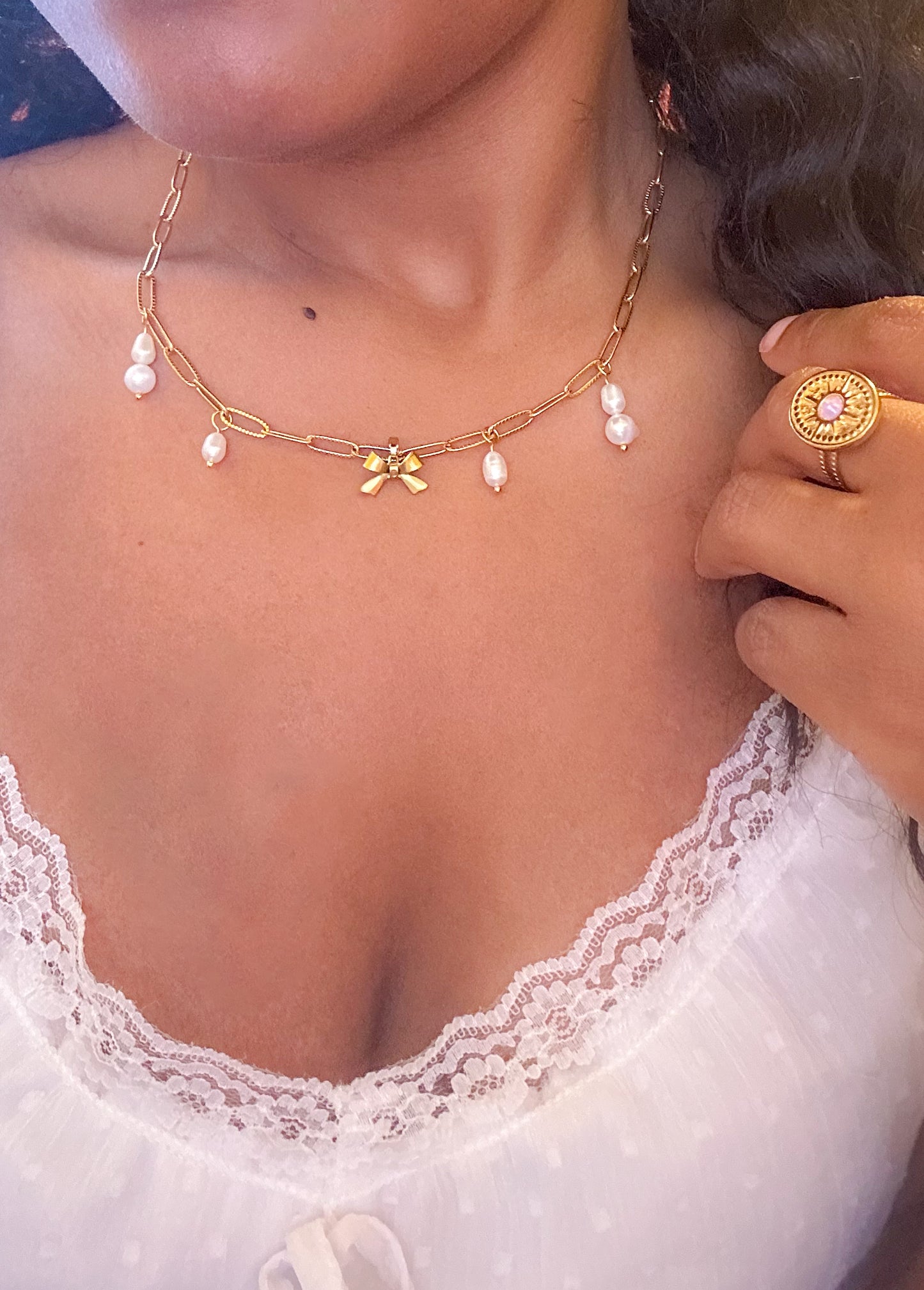 Wyndy Bow Charm Necklace