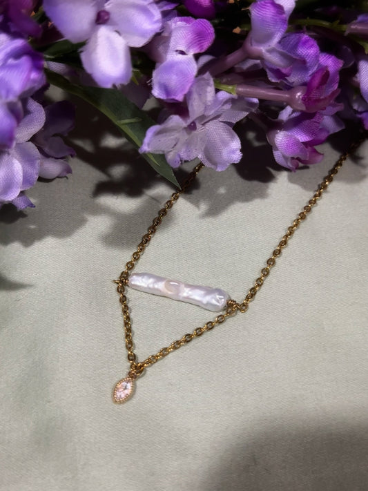 Magnolia Pearl Necklace