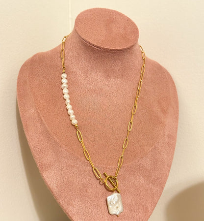 Juniper Baroque Pearl Necklace