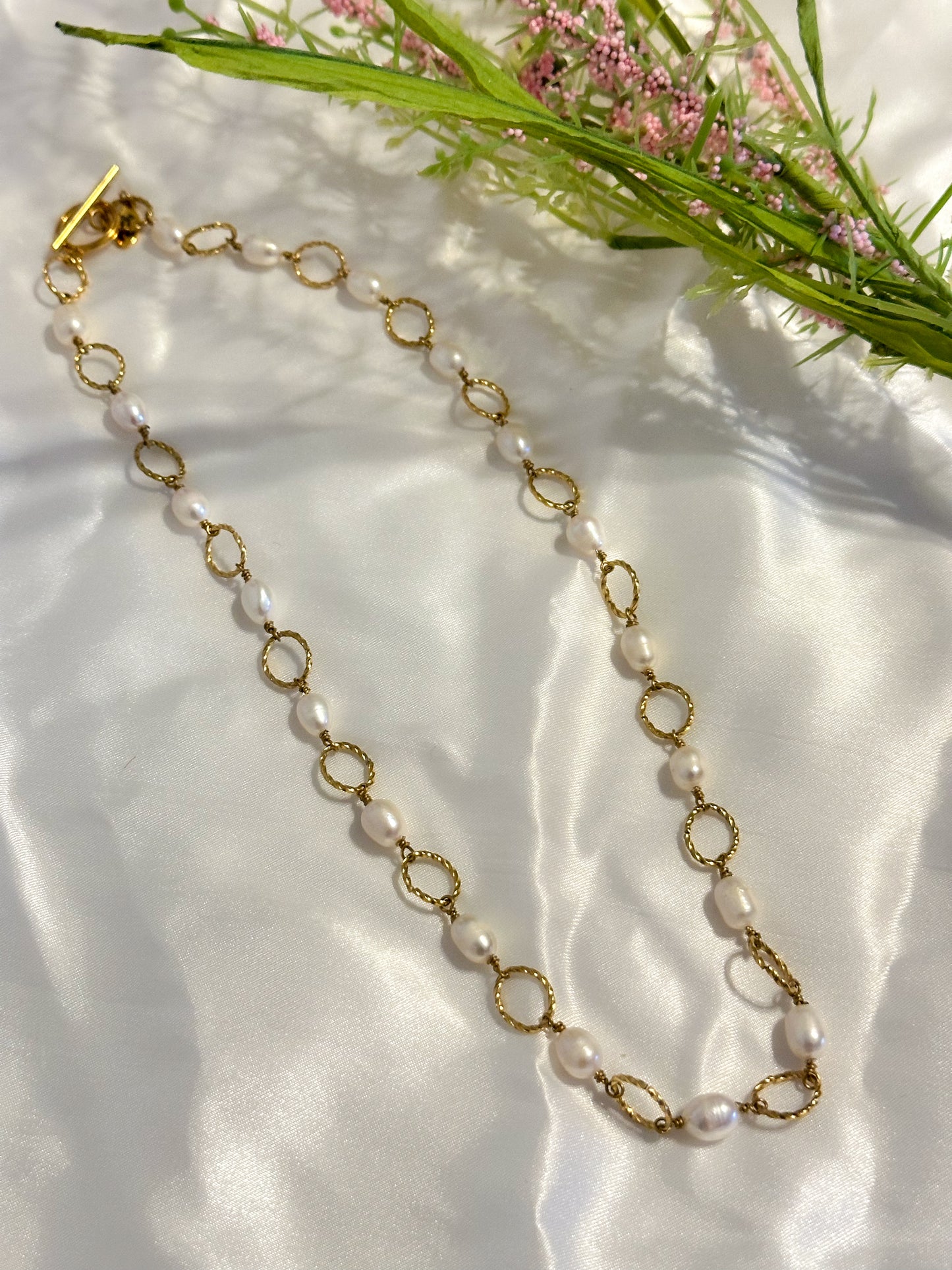 Noelle Chunky Pearl Necklace