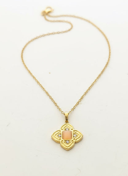 Solene Pendant Necklace