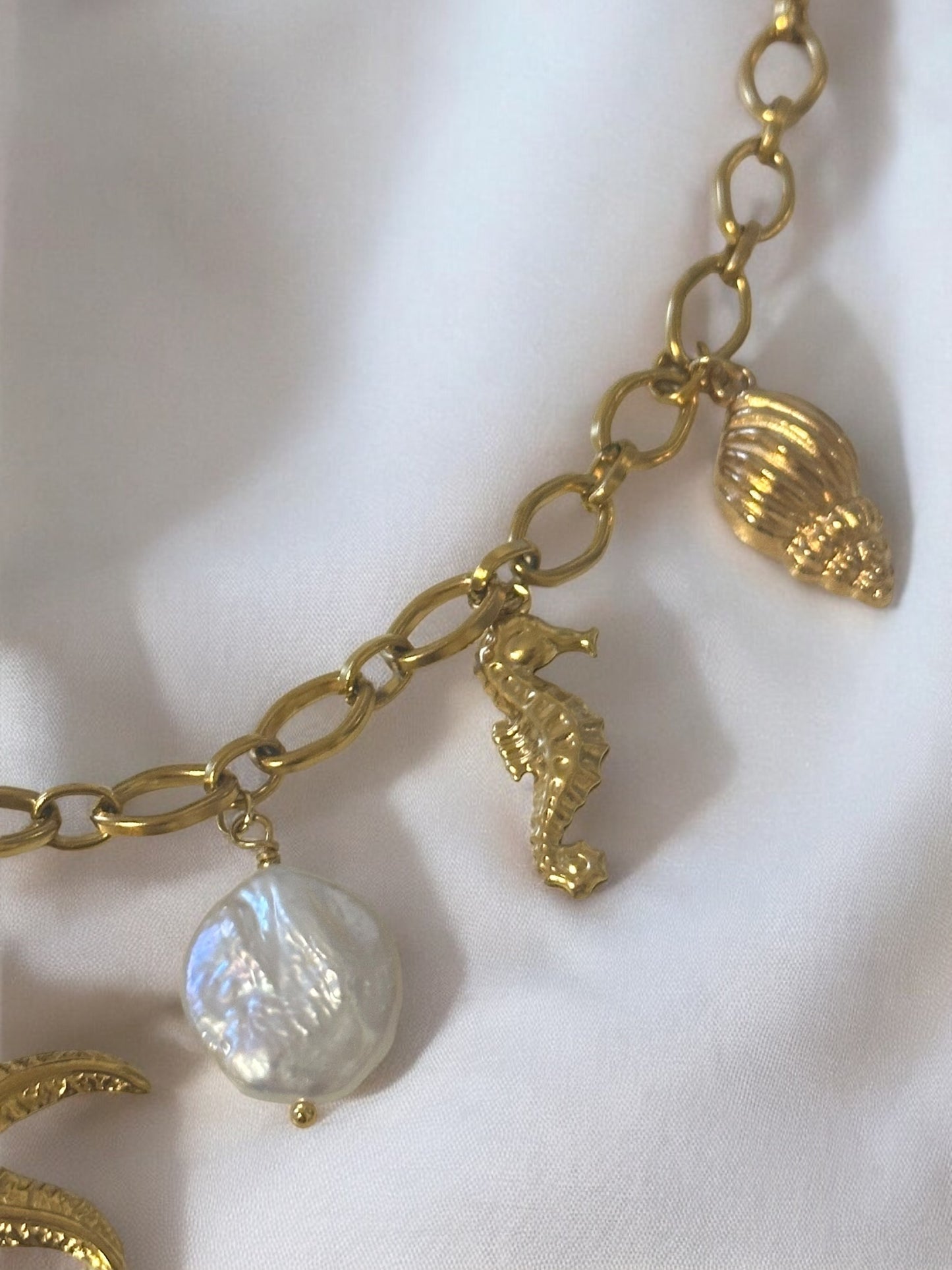Caitlin Coastal Glow Necklace