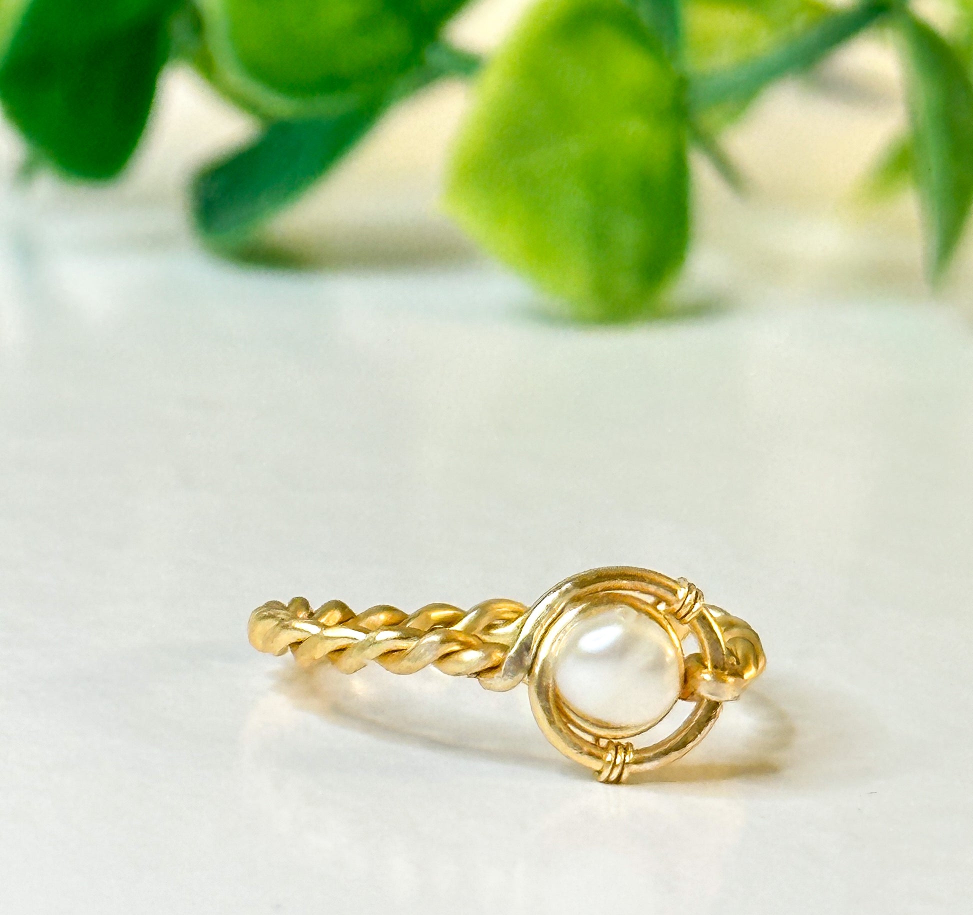 Twisted Freshwater Pearl Ring - Essential Paradise