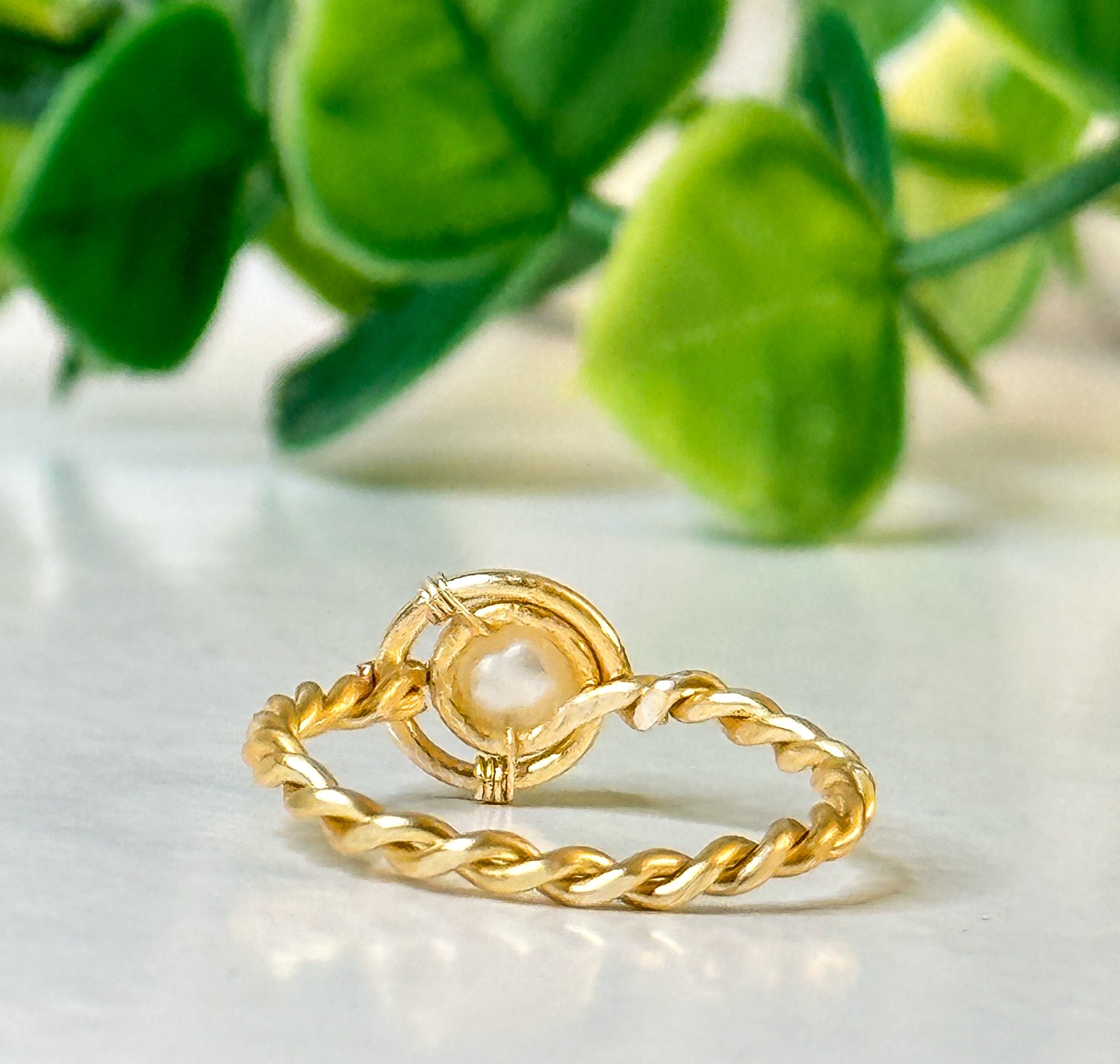 Twisted Freshwater Pearl Ring - Essential Paradise